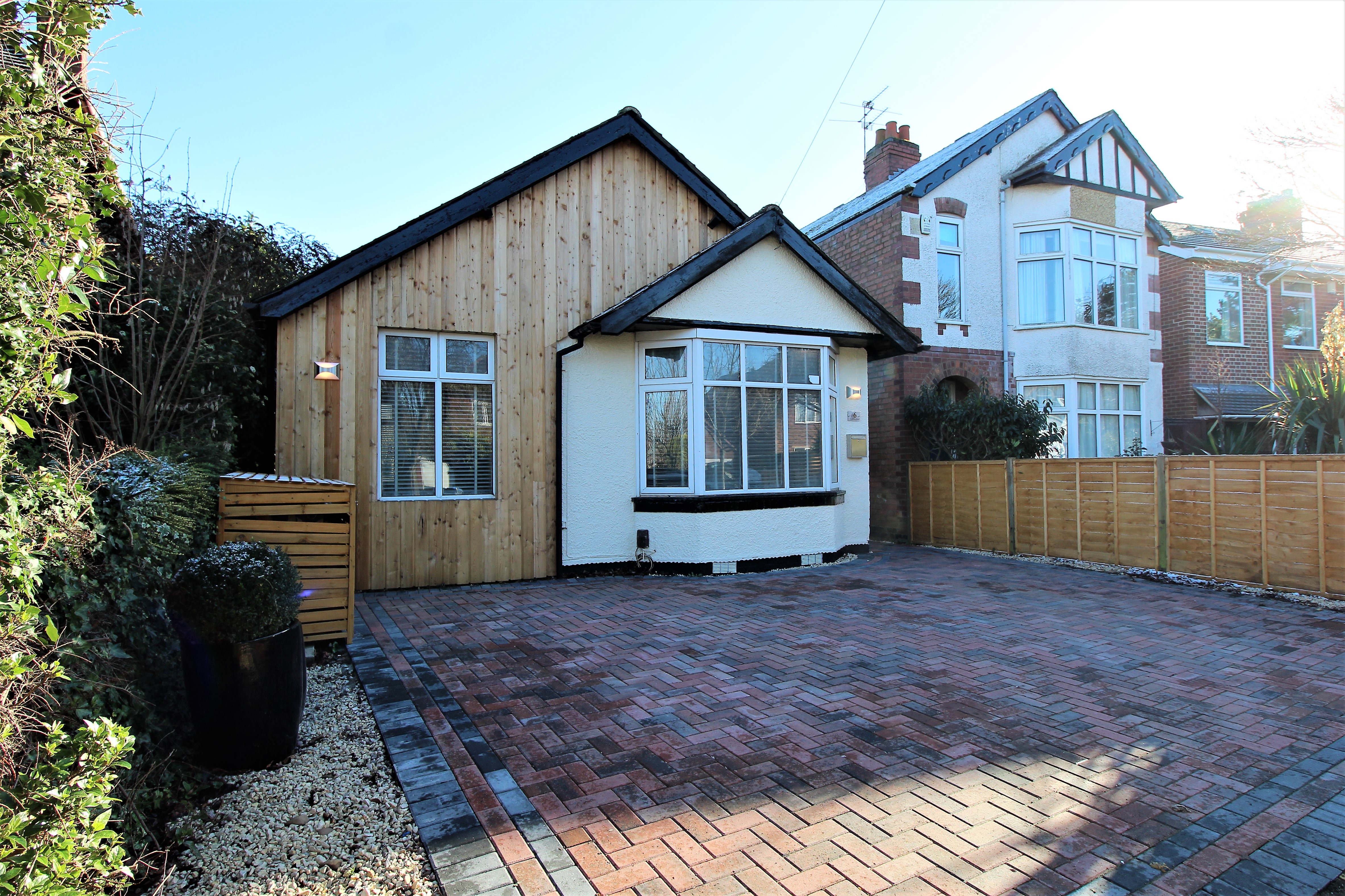 Guild House Property for Sale in Hillmorton, Rugby, Warwickshire